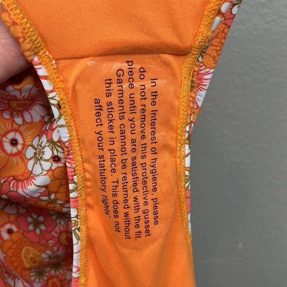 NWT Nasty Gal Floral One Piece Swimsuit 24 Orange Floral Daisy High Cut Plus Sz - Picture 11 of 11